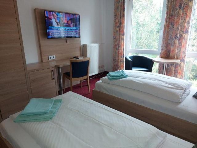 Landguthotel Hotel-Pension Sperlingshof 달고프 외부 사진